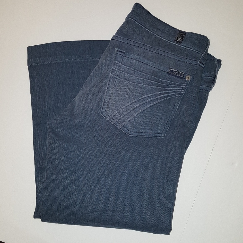 Sz 28 WMNS 7 For All Mankind Crop Jeans 7FAMK